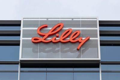 Is Eli Lilly and Company Stock Underperforming the Dow?