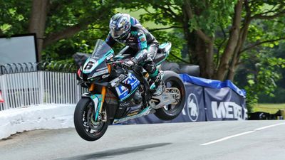 Michael Dunlop Gets a Corner on the Isle of Man Mountain Course Named After Him, Joining List of Few