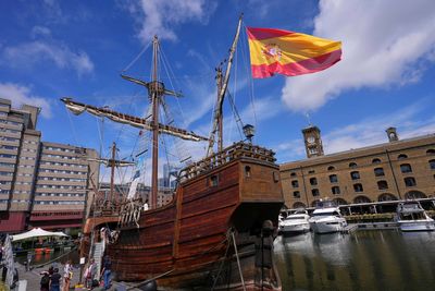 AP PHOTOS: Replica of ship sailed by Christopher Columbus in 1492 docks in London