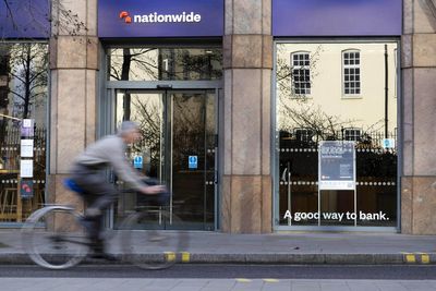Nationwide calls for looser mortgage lending rules to help 10,000 more buyers