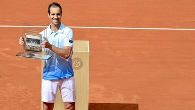 French Open: Sinner brings down curtain on Gasquet's career