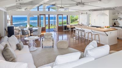 Julia Roberts' former beach home brings Hamptons coastal style to Hawaii – it's the ultimate staycation for $29.5 million
