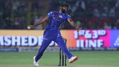 Gujarat Titans v Mumbai Indians: how to watch today's IPL playoff online for free and from anywhere, GT chasing 229 for victory
