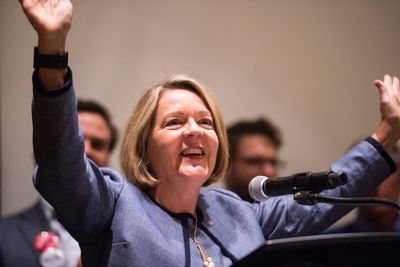 Nebraska Republicans sought to weaken voter-backed paid sick leave. A Democrat helped them do it.