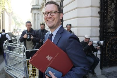 Millionaires should not get subsidy for energy bills, says Treasury minister