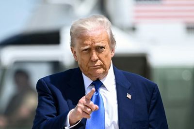 Trump's Tax Reversal: Wealthy Face 39.6% Rate in Dramatic Policy Shift