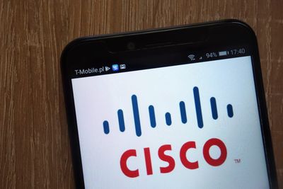 How Is Cisco Systems' Stock Performance Compared to Other Technology Stocks?