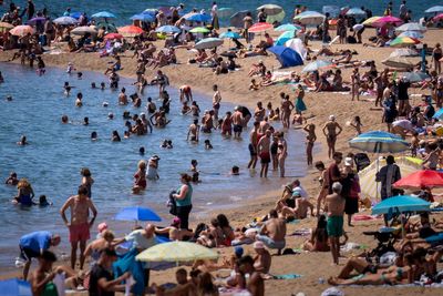 Half of world's population endured extra month of extreme heat due to climate change, experts say