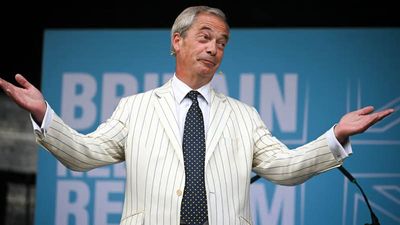 Bombshell new poll predicts Nigel Farage on course to win next general election
