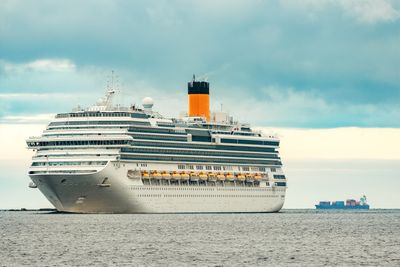 10 Things You Should Never Do On A Cruise