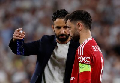 Ruben Amorim offers Bruno Fernandes transfer update as Manchester United face £100m dilemma