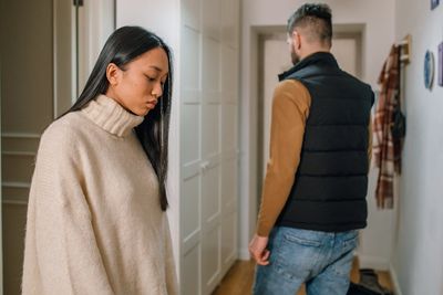 9 Reasons She Keeps Threatening To Leave You But Continues to Stay