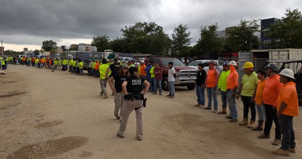 Over 100 Migrant Workers Detained in Mass ICE Raid In Tallahassee Construction