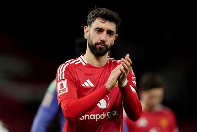 Ruben Amorim thinks Bruno Fernandes wants to stay at Man Utd amid Saudi interest
