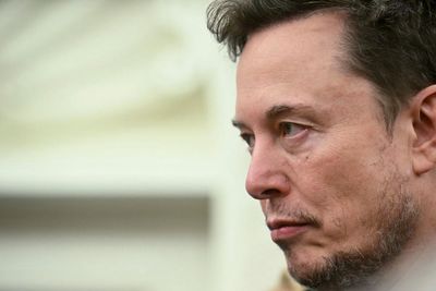 Elon Musk allegedly took large amounts of drugs including ketamine while advising Trump – report