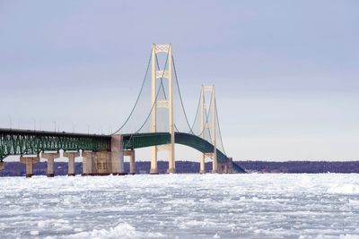 A Michigan bridge official died in 2010. It took 15 years to lay him to rest
