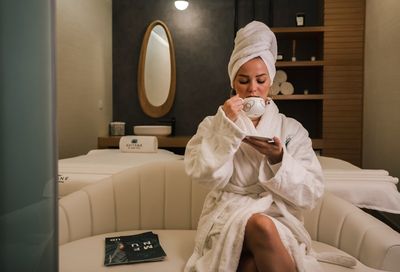 Financial Clean Girl Era: Minimalism That Pays Off
