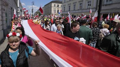 Poland's presidential candidates Trzaskowski and Nawrocki hold their final campaign rallies