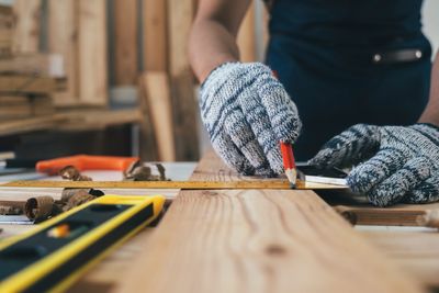 12 Home Repairs That Seem Easy But Almost Always End in Disaster