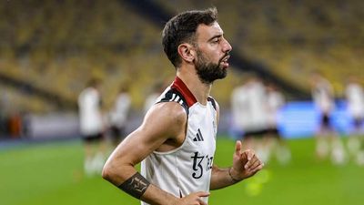 Ruben Amorim Issues Bruno Fernandes Update Amid Saudi Arabian Interest