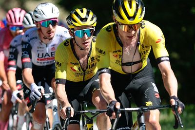 'I can't follow them when they explode' - Simon Yates rues Visma's tactical execution after losing precious seconds to Del Toro and Carapaz