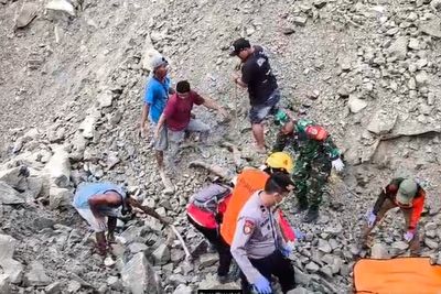 Death toll from quarry collapse in Indonesia rises to 14