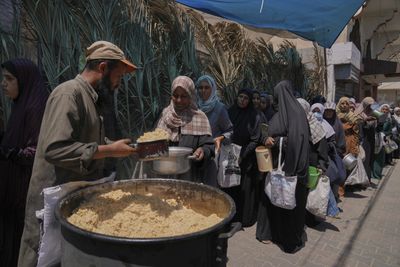 Gaza ‘hungriest place on Earth’, all its people at risk of famine, UN warns