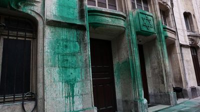 Paris Holocaust memorial, synagogues hit with paint