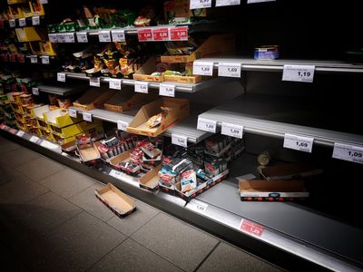 How a Grocery Chain Used Fake Discounts to Inflate Profits