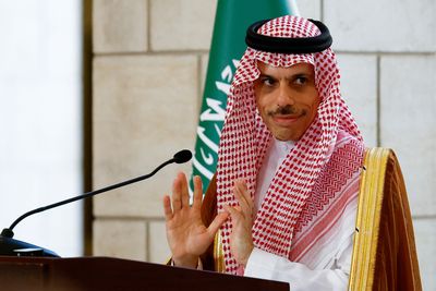 Saudi Arabia says it will jointly fund Syria state salaries with Qatar