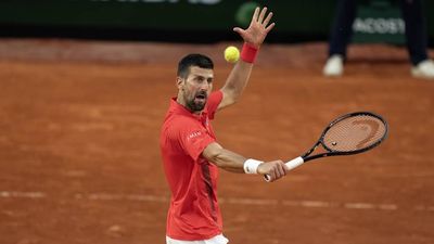 French Open Midterm Grades: Top Seeds Soar, Former No. 1 Stumbles at Roland Garros