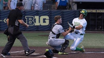 Baseball Fans Think Egregiously Wrong Home Plate Collision Call Cost Oregon Its Season