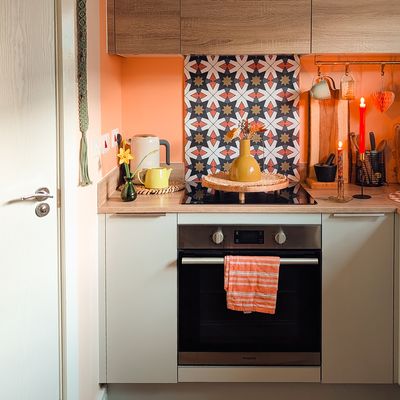 Do peel-and-stick splashback tiles last? Two homeowners who've used them reveal whether this budget kitchen upgrade is worth it
