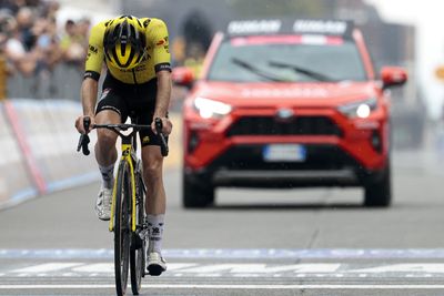 Simon Yates all but wins Giro d'Italia as Chris Harper triumphs on stage 20