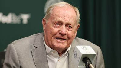 'I Can't Stand That' - Jack Nicklaus Criticizes Walk-And-Talk Interviews