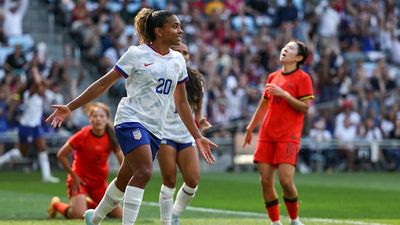 USWNT Takeaways: Macario Shines, LaBonta Debuts in Friendly Win vs. China