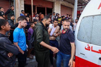 Israeli attack on Palestinians near Gaza aid distribution centre kills at least 31, officials say