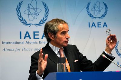 After report about Iran's increasing uranium stockpiles, Iranian FM stresses Iran's cooperation