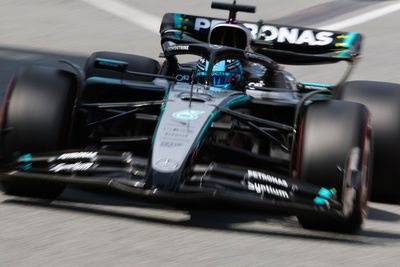 Russell: Hard compounds will be Mercedes' "only silver lining" in hot F1 Spanish GP