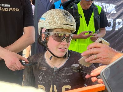 'Completely wrecked' – Cecily Decker clinches runner-up spot at Unbound 200 despite botched feed setback