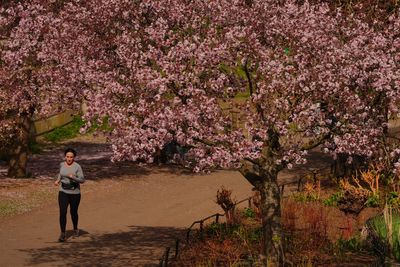 Exercise slashes risk of death in patients with colon cancer – study