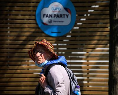 UK twice as likely to have hot summer this year, says Met Office