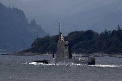 UK to build up to 12 new attack submarines and invest £15bn in warheads