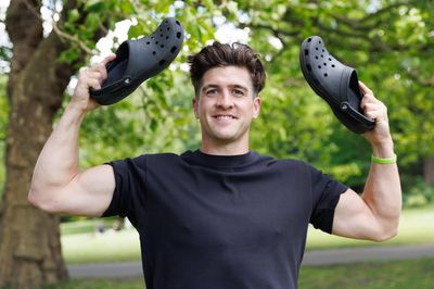 Presenter Danny Campbell to run 10k race in Crocs in memory of late brother