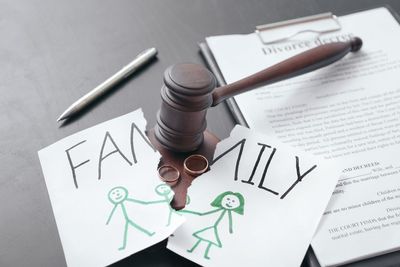9 Awful Reasons That Mothers Lose Custody Battles