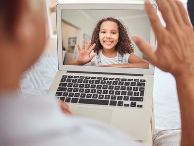 Parenting Your Children Long Distance: Here’s 5 Ways It’s Changing Their Behavior