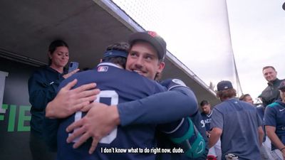 Mariners Minor Leaguer Got News of His Major League Call-Up in the Sweetest Way