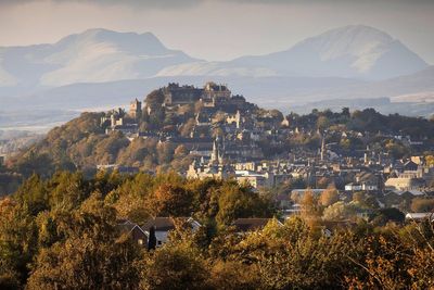 Cheaper Stirling-London train tickets? Anglo-Scottish rail rivalry to start in spring 2026