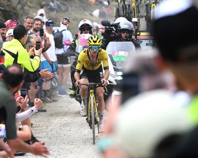 Simon Yates rides away with improbable prize of Giro d’Italia while rivals lose plot