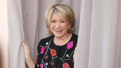 The process of measuring window coverings always felt incredibly boring, but Martha Stewart summed up the essentials in under 1 minute